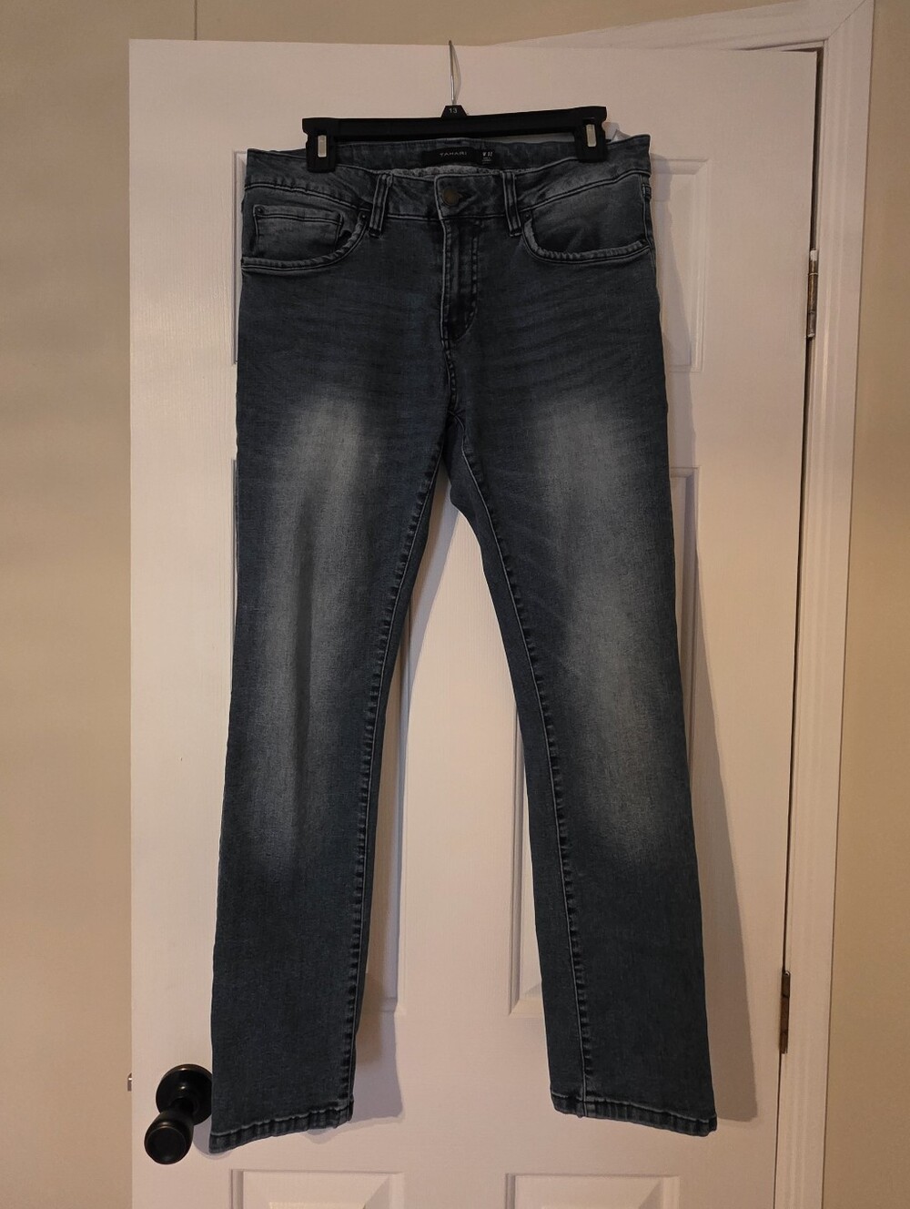Tahari Skinny Jeans